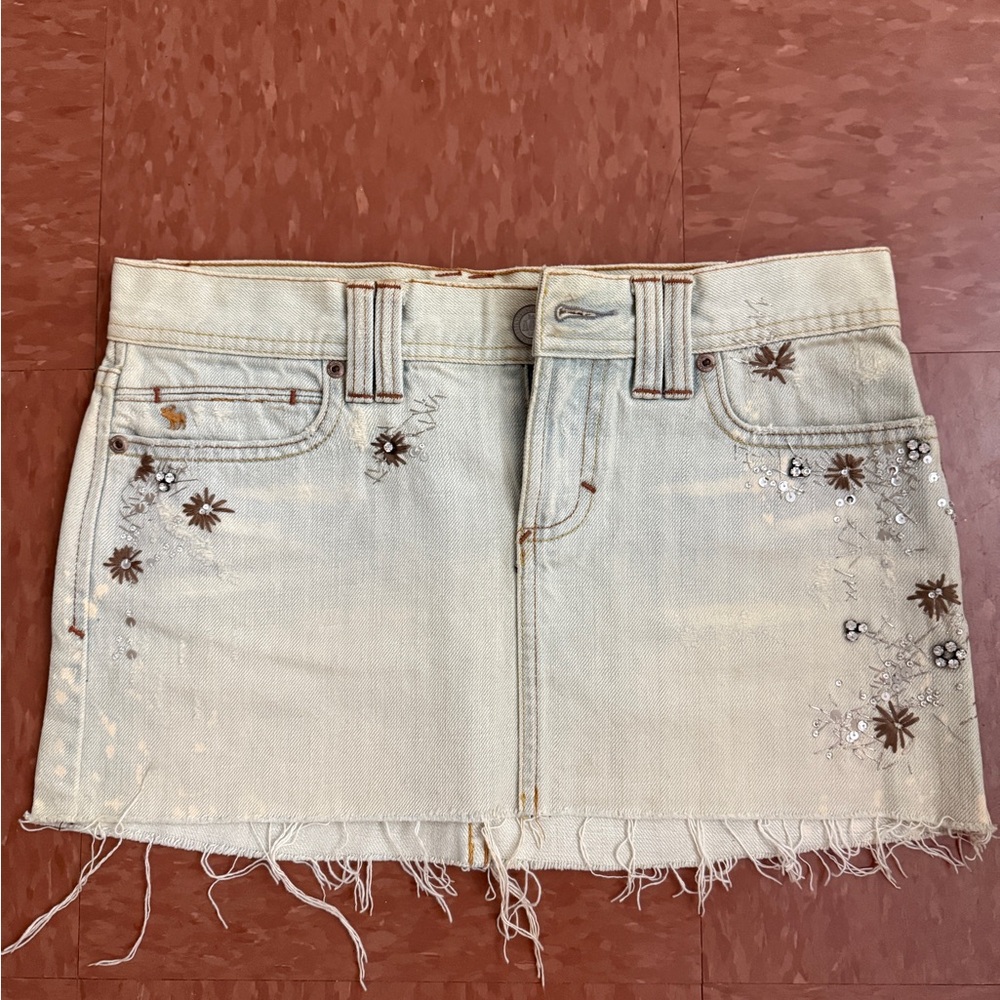 NWT Vintage Abercrombie & Fitch Embroidered Crystal Denim Mini Skirt